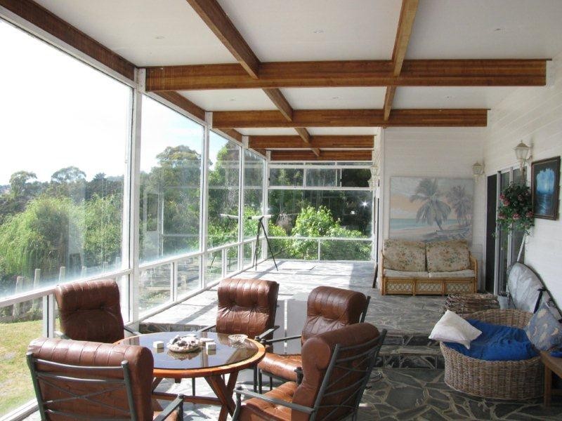 18 Paringa Avenue, Lanena TAS 7275