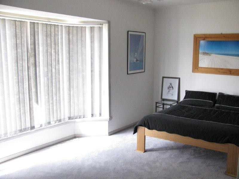 18 Paringa Avenue, Lanena TAS 7275