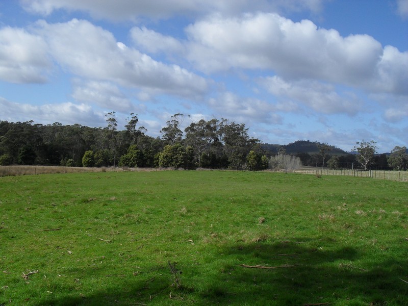 115 Everest Road, Exeter TAS 7275