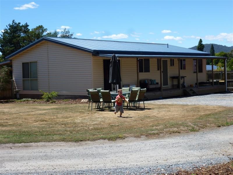 4 Carl Court, Swan Point TAS 7275
