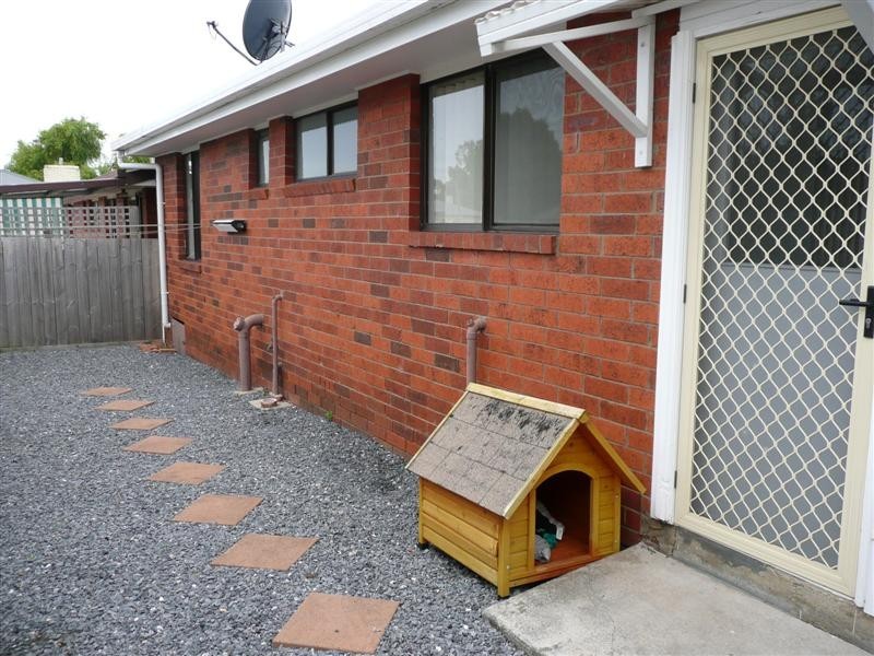 2/164 Weld St, Beaconsfield TAS 7270