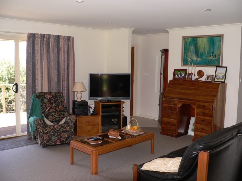 6 Bowen Street, Beauty Point TAS 7270