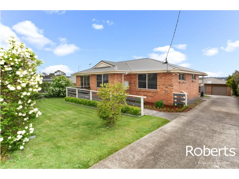 10 Ernest Street, Beauty Point TAS 7270