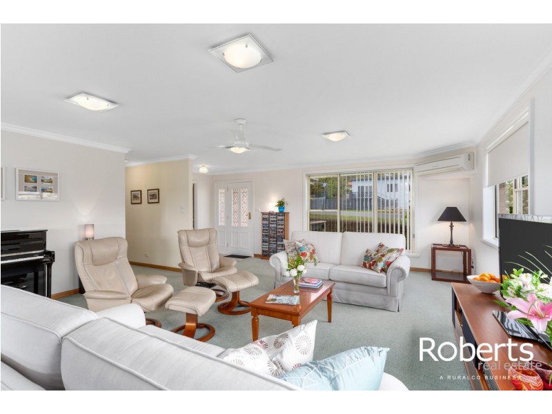 10 Ernest Street, Beauty Point TAS 7270