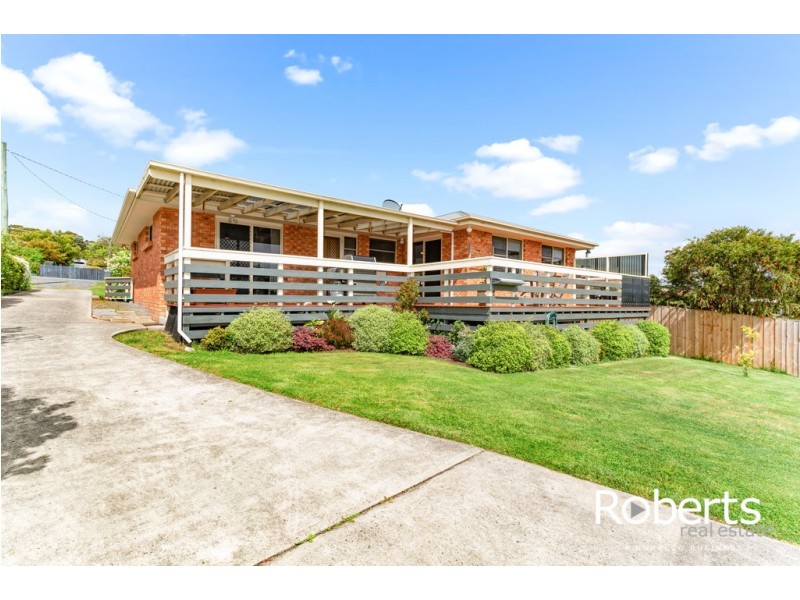 10 Ernest Street, Beauty Point TAS 7270