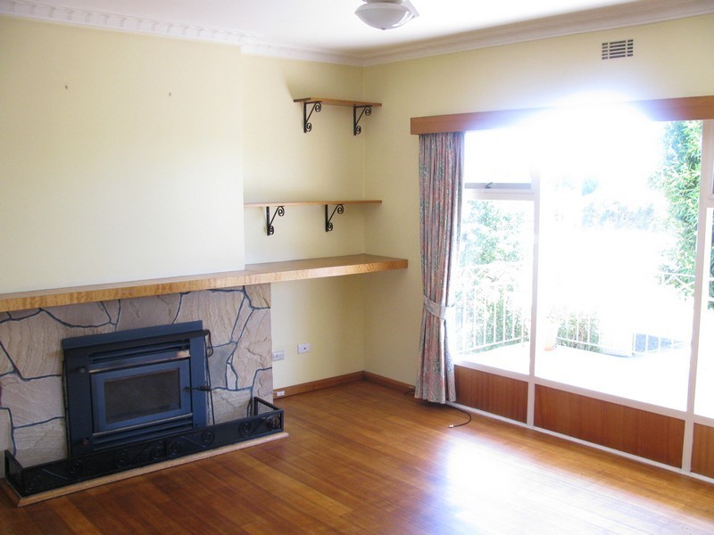 39 Napier Street, Beauty Point TAS 7270