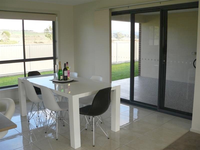 1 Lempriere Avenue, Beauty Point TAS 7270