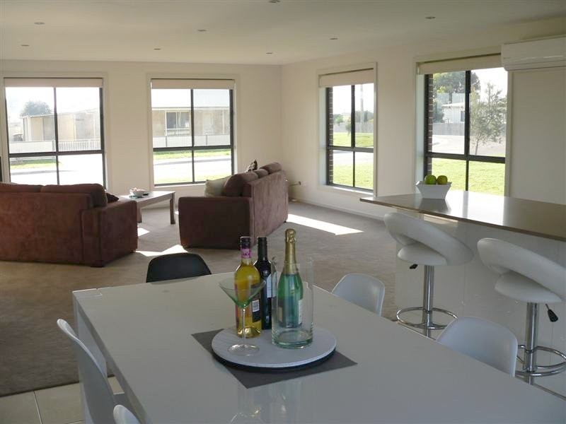 1 Lempriere Avenue, Beauty Point TAS 7270