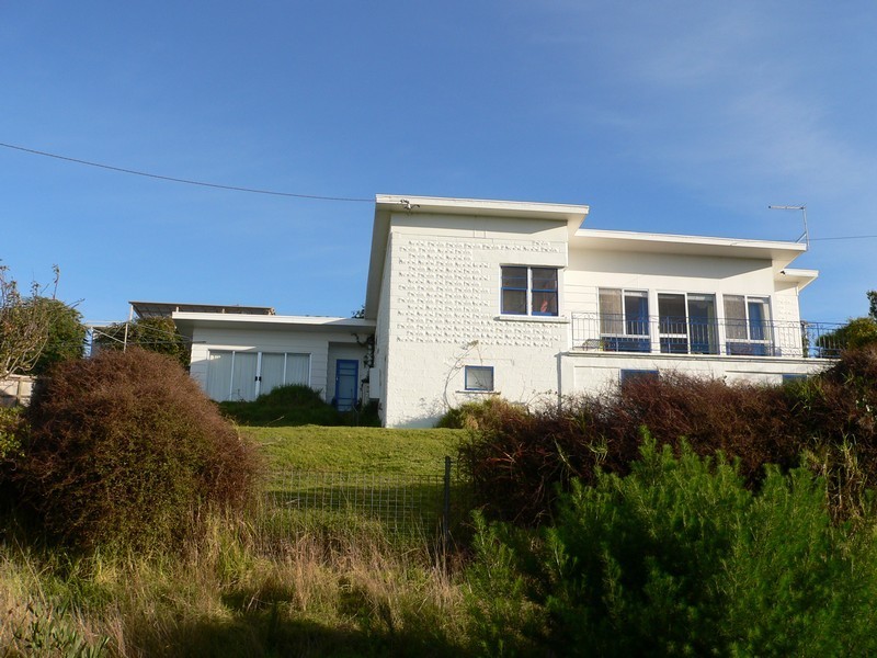 6-8 Beach Crescent, Greens Beach TAS 7270