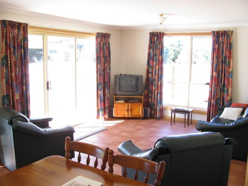 16 Tamar Cresent, Greens Beach TAS 7270