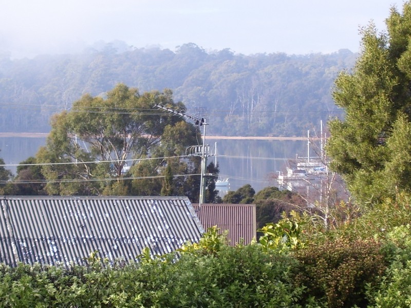 10-12 Taree Cresent, Gravelly Beach TAS 7276