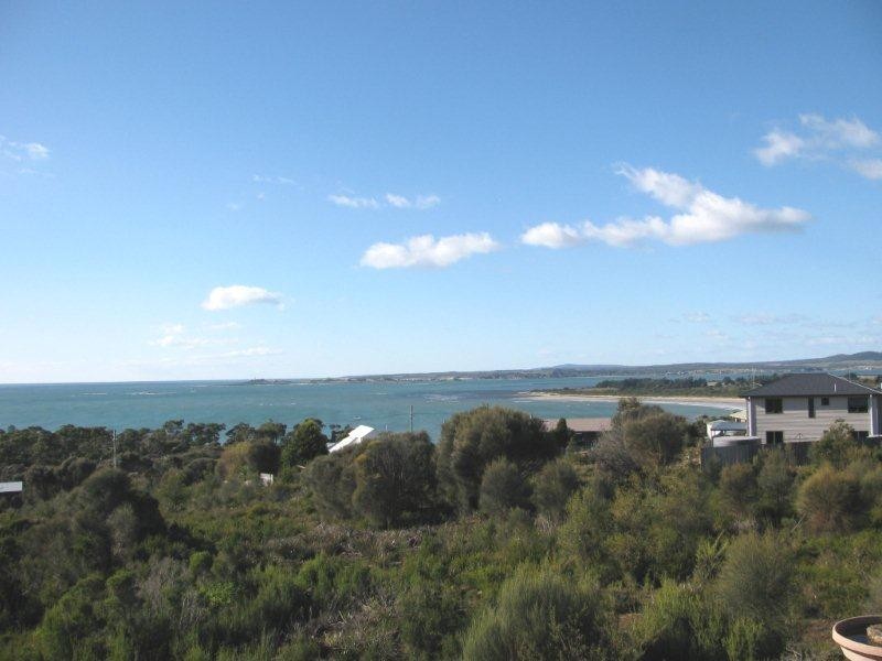 18 Ocean View Drive, Greens Beach TAS 7270