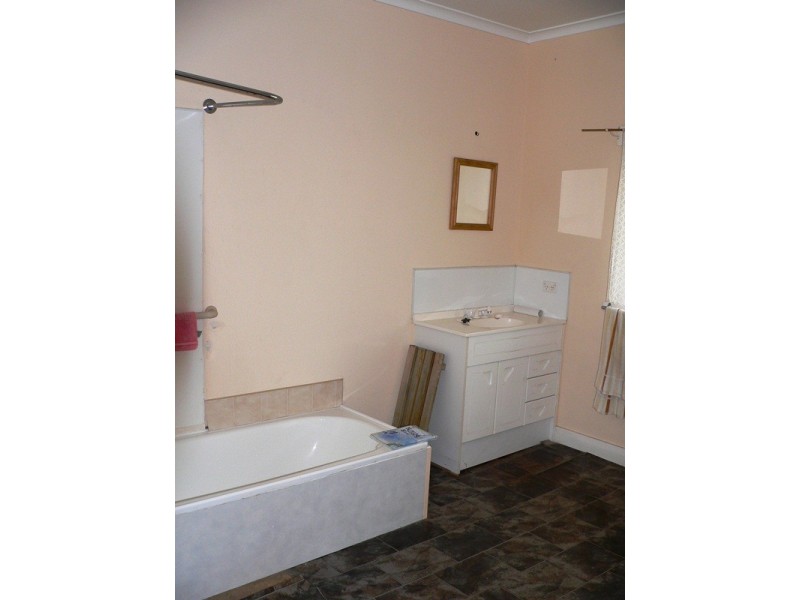 219 Flinders Street, Beauty Point TAS 7270