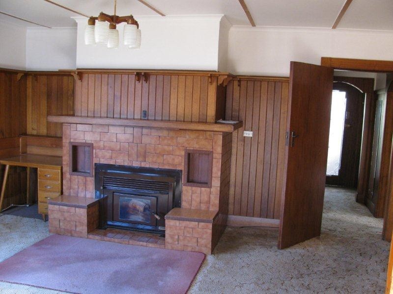 18 Main Road, Lanena TAS 7275