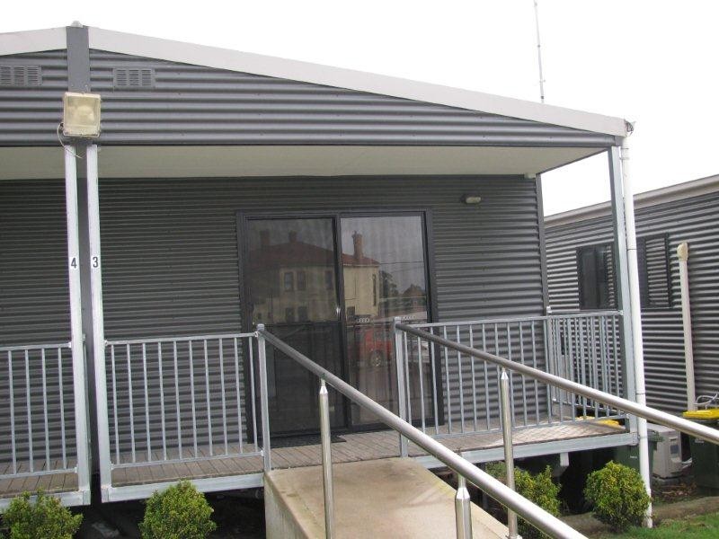 3/2 Shaw Street, Beaconsfield TAS 7270