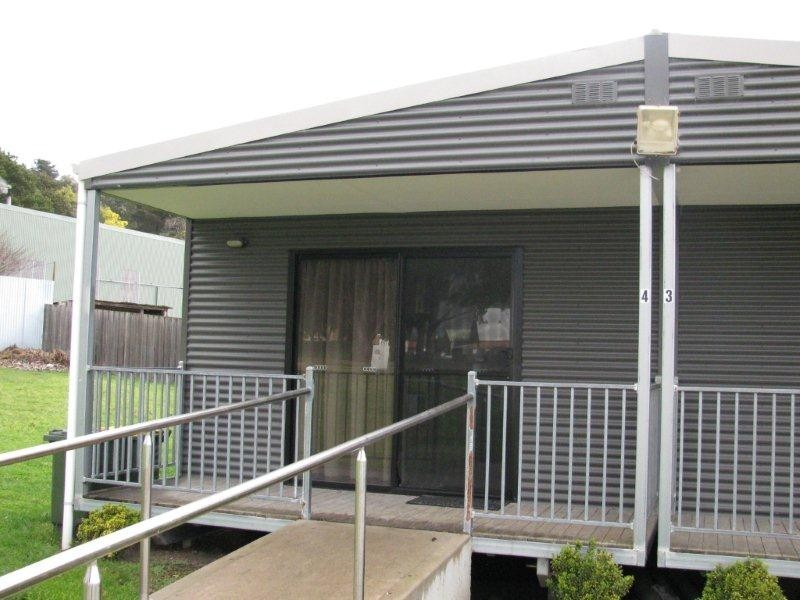 4/2 Shaw Street, Beaconsfield TAS 7270