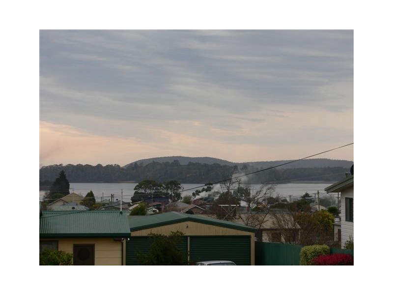 7 Ernest Street, Beauty Point TAS 7270