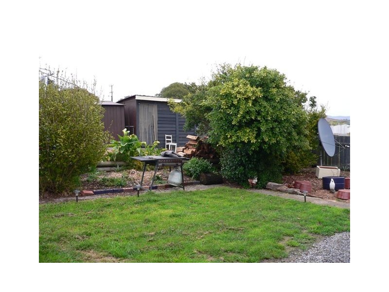 7 Ernest Street, Beauty Point TAS 7270