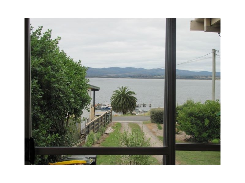 91 Robert Street, Beauty Point TAS 7270