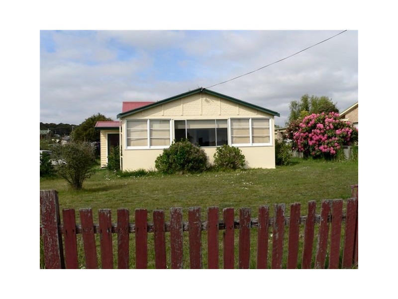 235 Flinders Street, Beauty Point TAS 7270