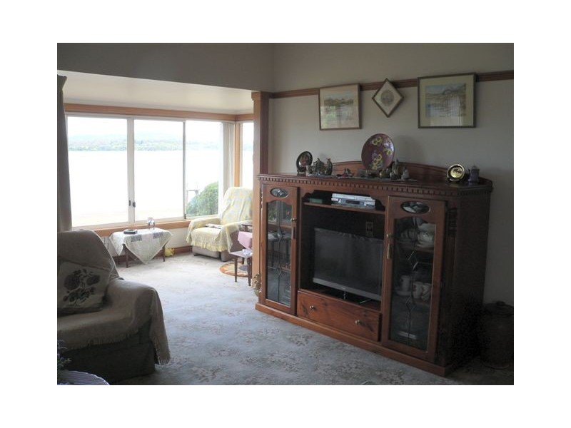 217 Flinders Street, Beauty Point TAS 7270