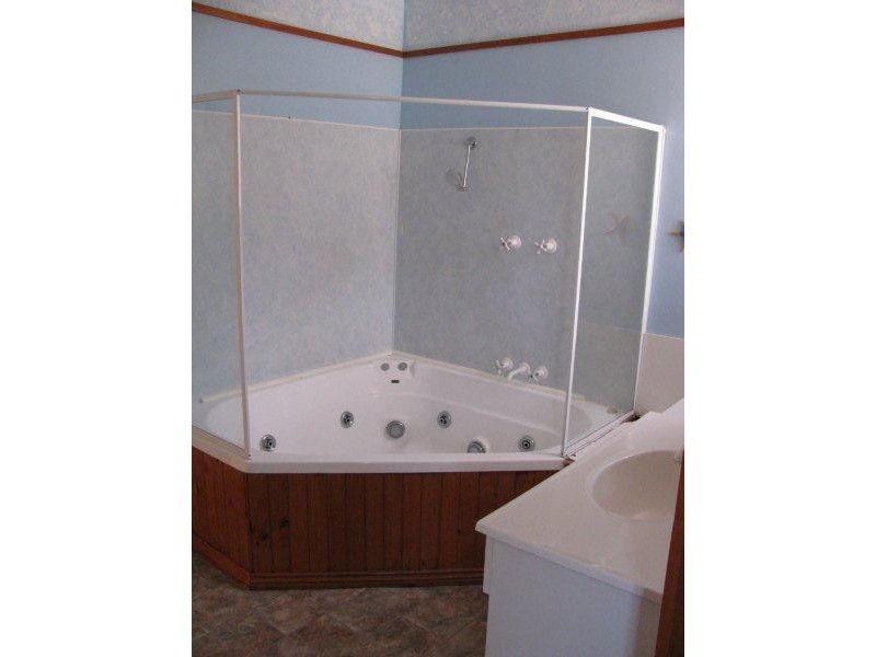 144 Charles Street, Beauty Point TAS 7270