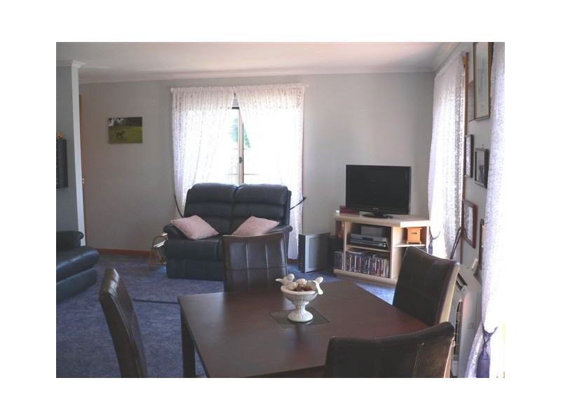 1/15 Beatty Street, Beauty Point TAS 7270
