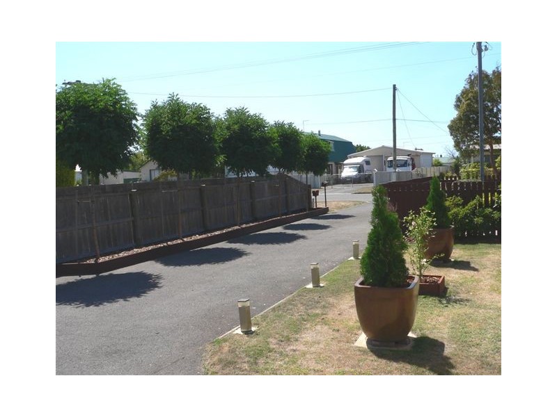 1/15 Beatty Street, Beauty Point TAS 7270