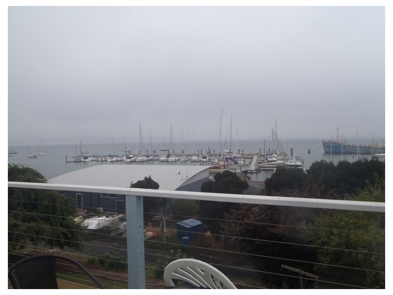 1/128 Flinders Street, Beauty Point TAS 7270