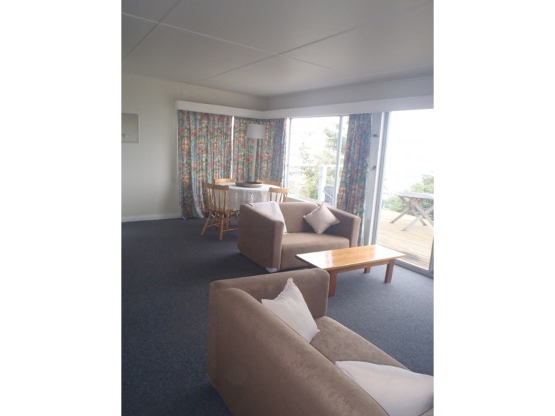 1/128 Flinders Street, Beauty Point TAS 7270