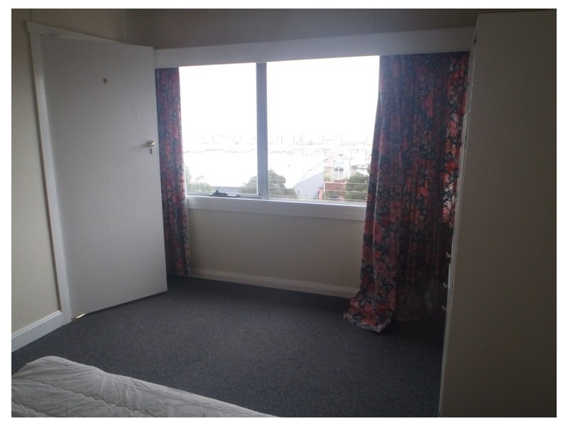 1/128 Flinders Street, Beauty Point TAS 7270