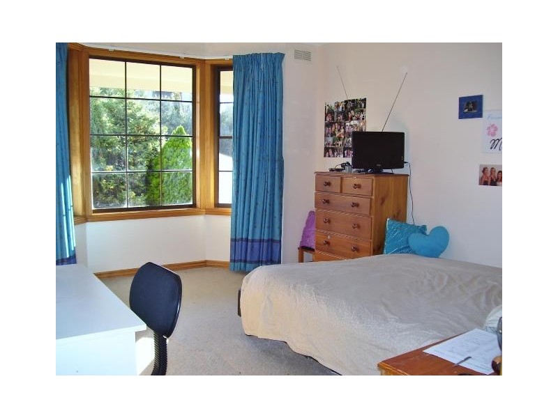 10-12 Taree Crescent, Gravelly Beach TAS 7276