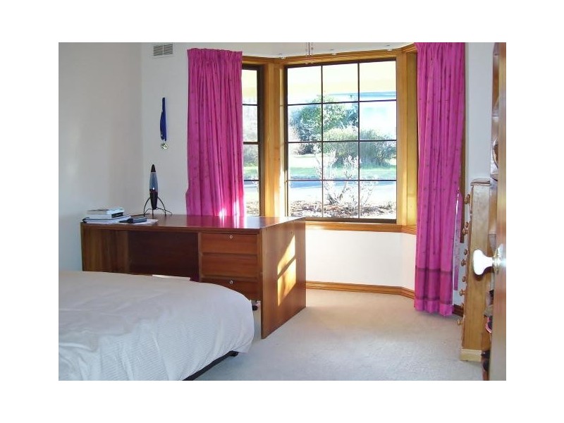 10-12 Taree Crescent, Gravelly Beach TAS 7276