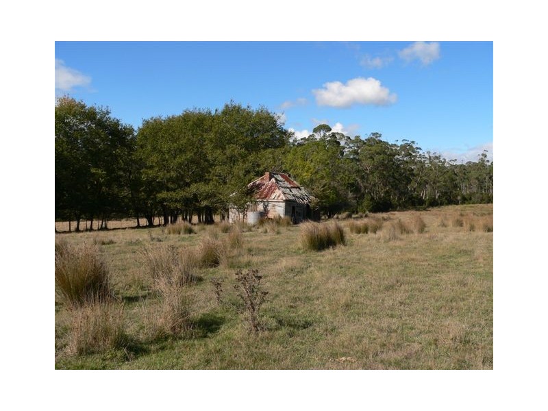 136 Long Plains Road, Exeter TAS 7275