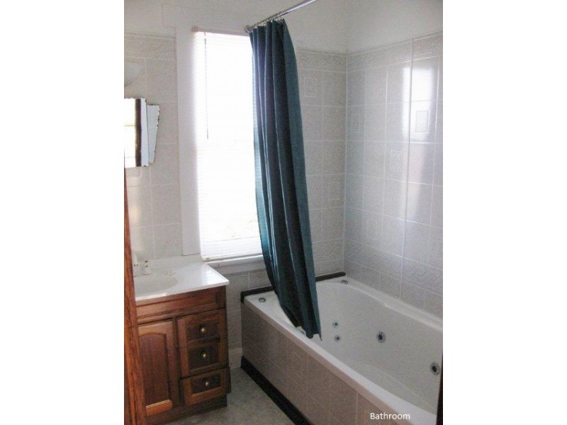 26 Flinders Street, Beauty Point TAS 7270