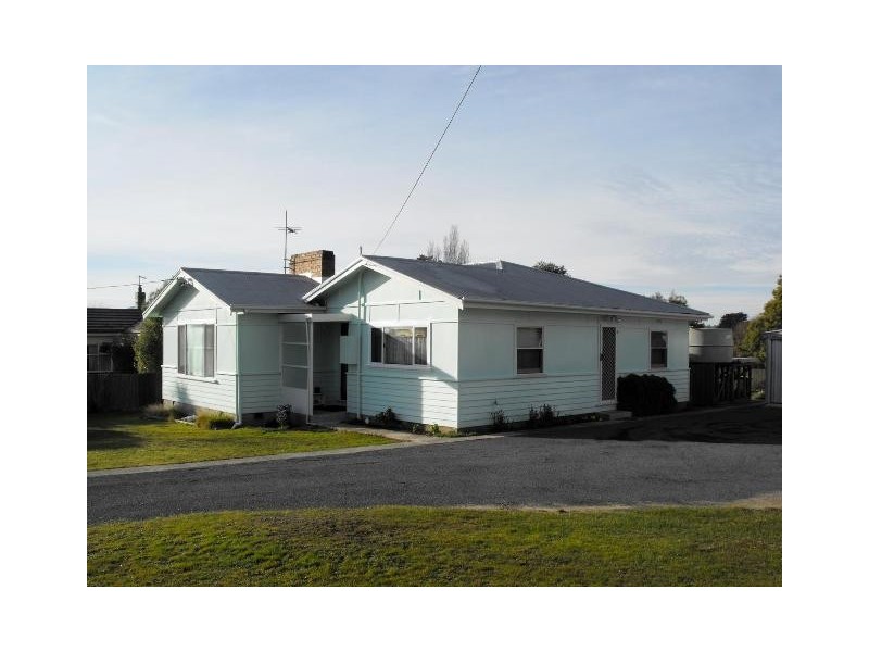 14 Gravelly Beach Road, Blackwall TAS 7275