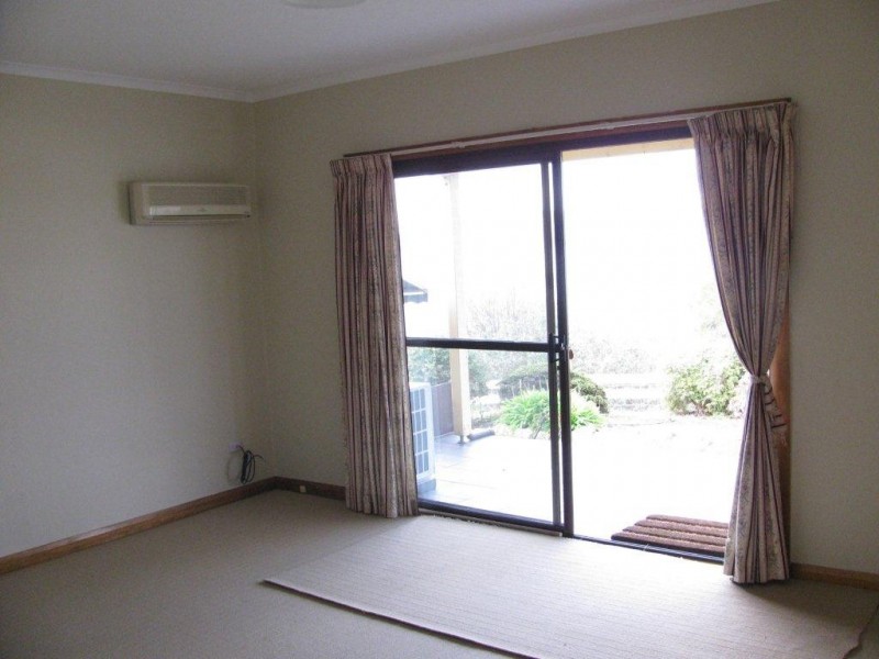 9 Clarke Street, Beauty Point TAS 7270