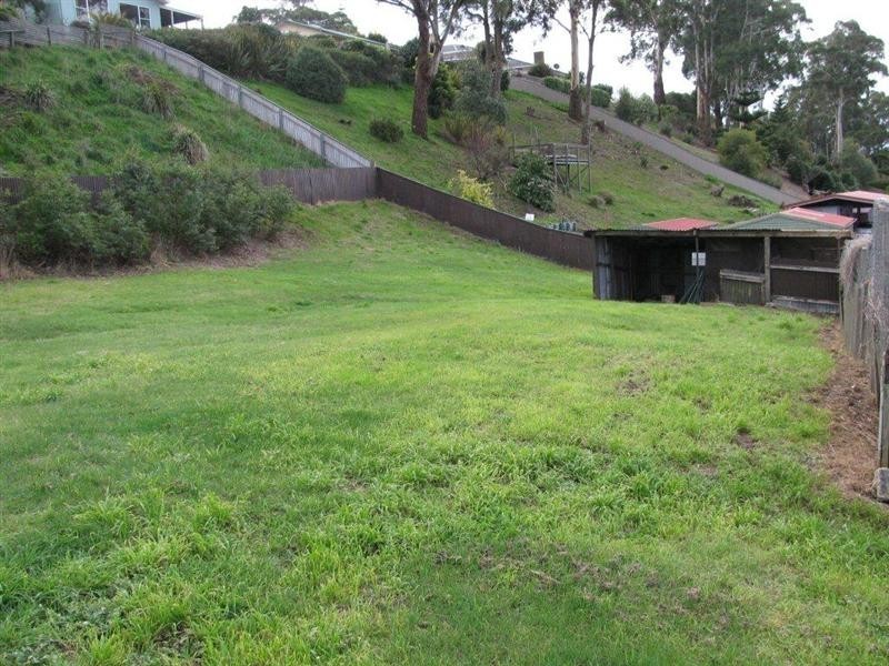 9 Clarke Street, Beauty Point TAS 7270
