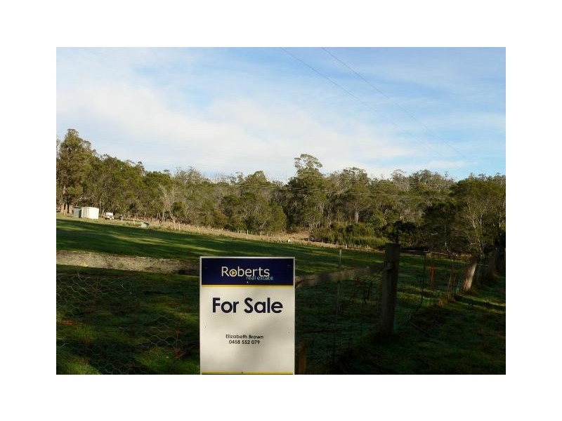 489 Gravelly Beach Road, Gravelly Beach TAS 7276