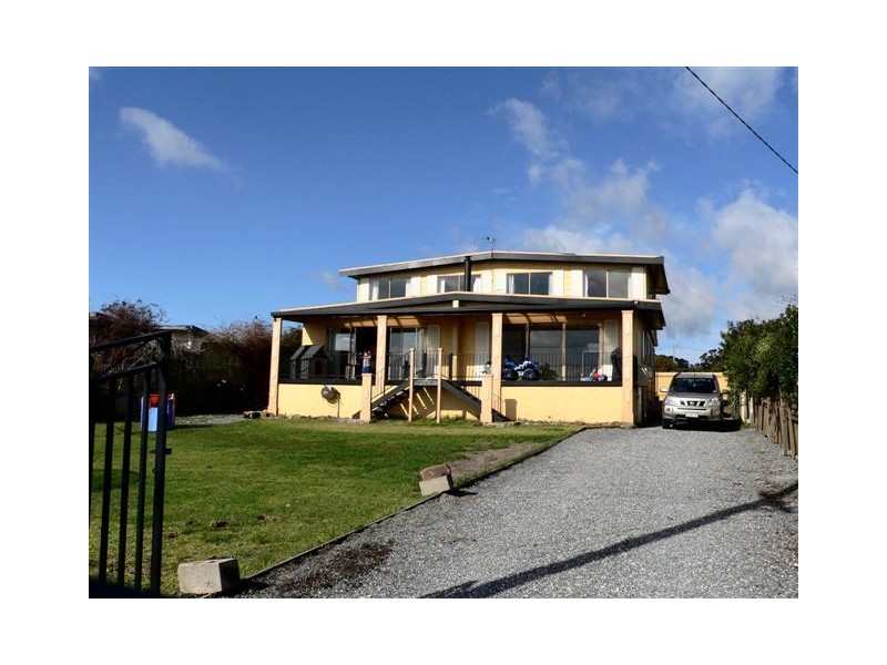 130 Sunset Boulevard, Clarence Point TAS 7270