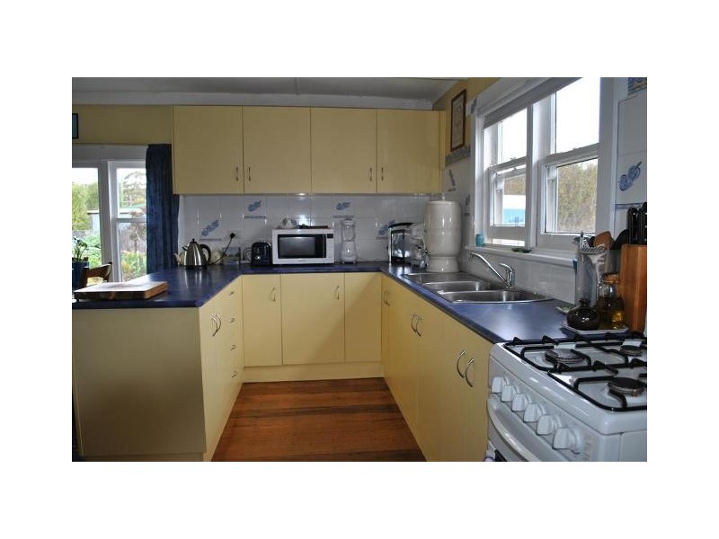 399 Gravelly Beach Road, Gravelly Beach TAS 7276
