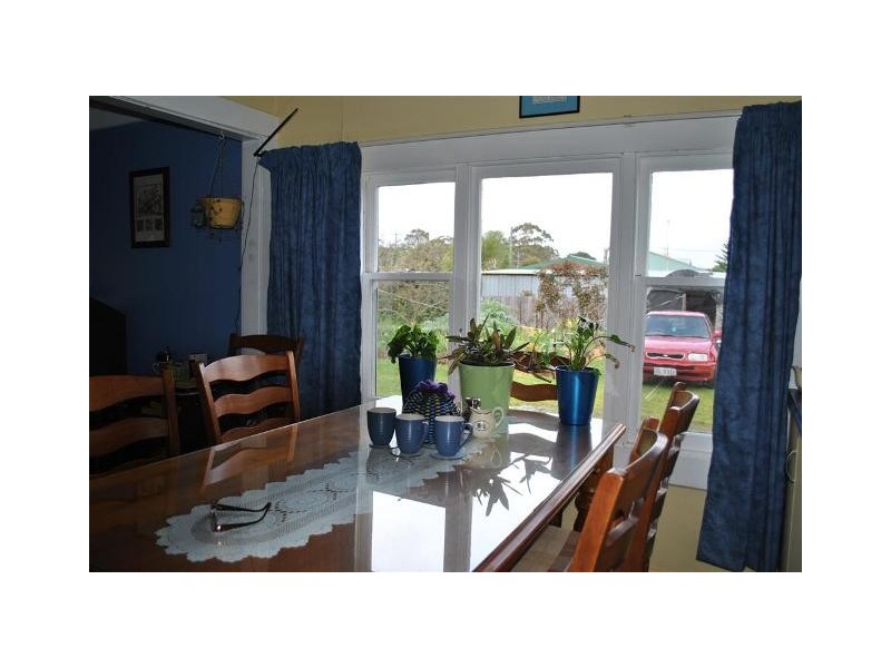 399 Gravelly Beach Road, Gravelly Beach TAS 7276