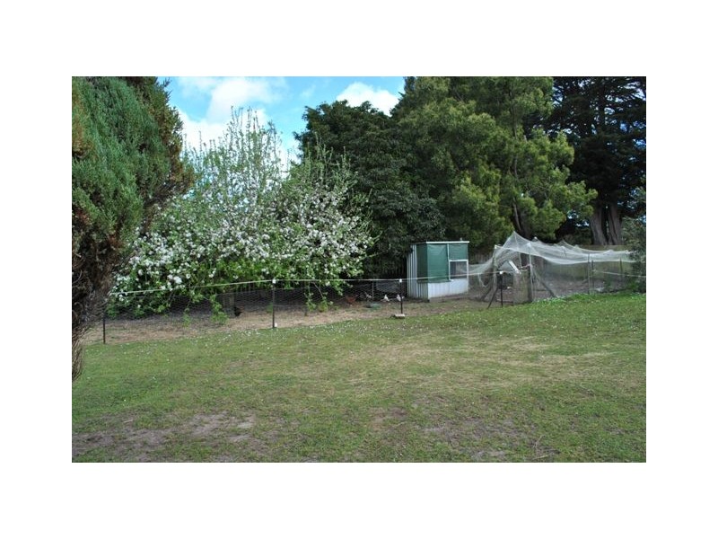 399 Gravelly Beach Road, Gravelly Beach TAS 7276