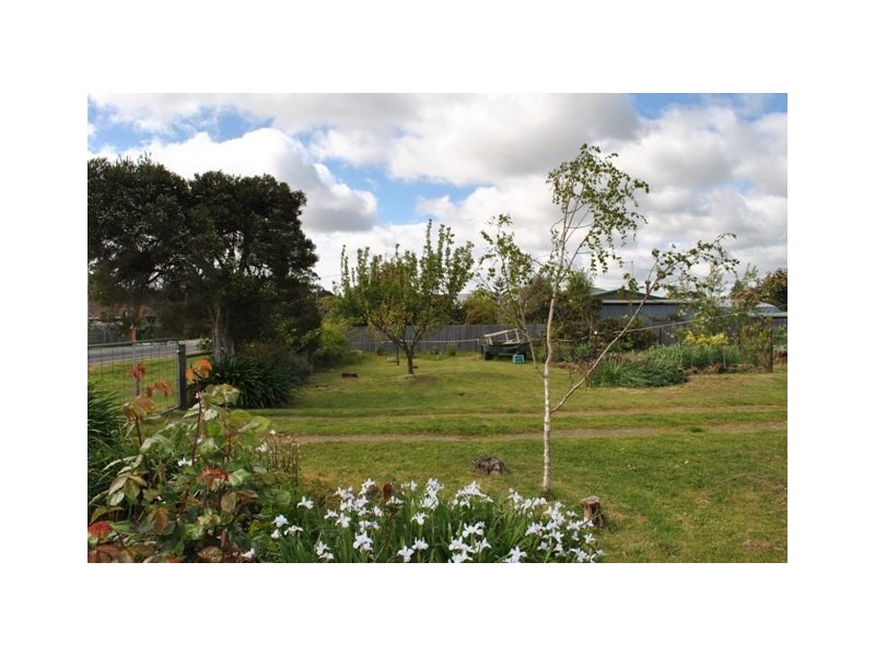 399 Gravelly Beach Road, Gravelly Beach TAS 7276