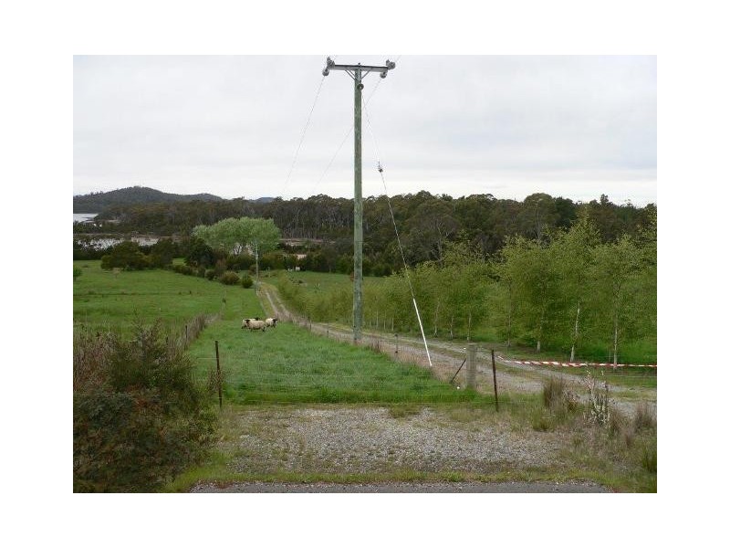 Lots 1 and 4 Flinders Street, Beauty Point TAS 7270