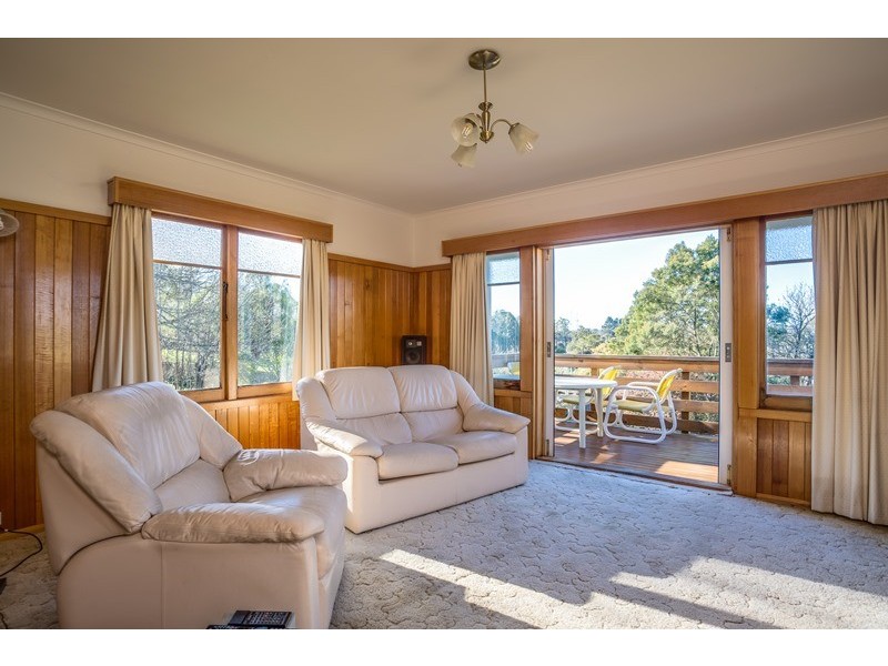 18 Main Road, Lanena TAS 7275