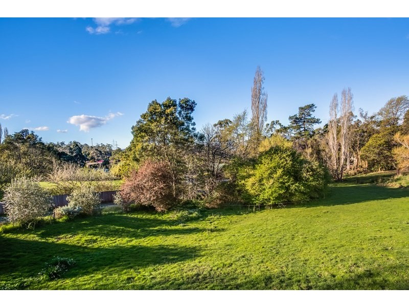 18 Main Road, Lanena TAS 7275