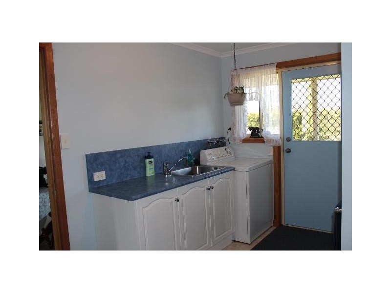 10 Chaplins Lane, Gravelly Beach TAS 7276