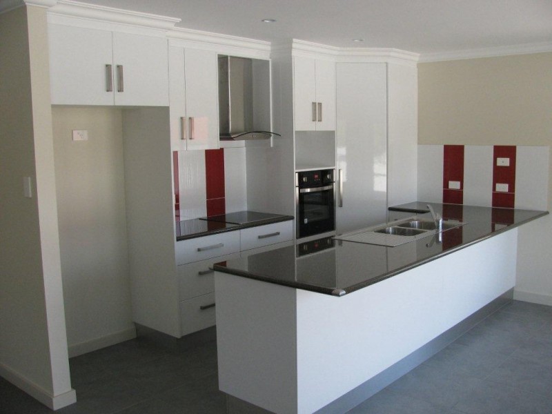 2/70 Gravelly Beach Road, Blackwall TAS 7275