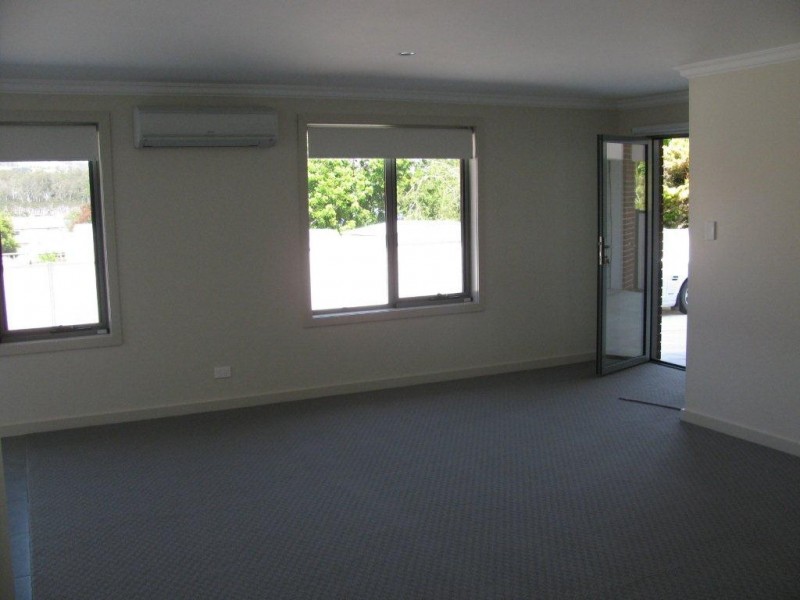 2/70 Gravelly Beach Road, Blackwall TAS 7275